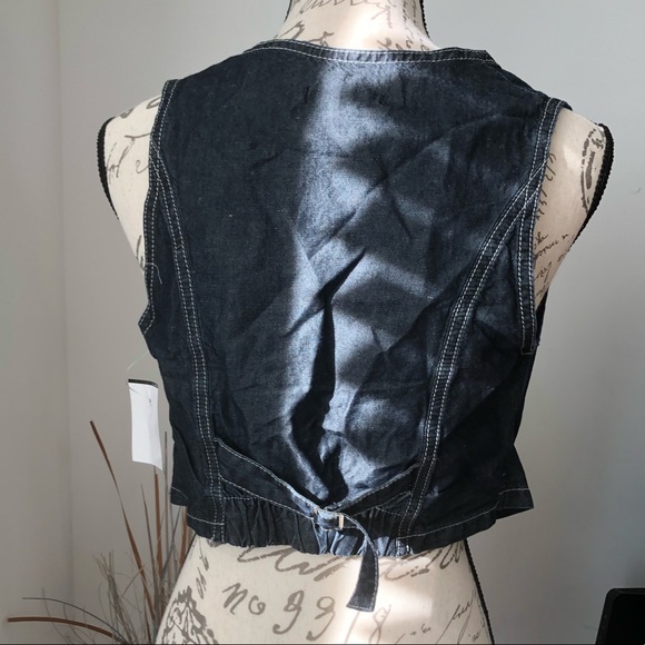 NWOT-Sarah Pacini SLEEVELESS DENIM TOP - Picture 7 of 8
